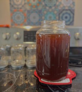 The sweetest time of year at Fox Field Farm 🍁

Small scale, a little messy, and completely worth it.

Spring starts here 🤍

#MapleSyrupSeason #FoxFieldFarm #FarmLife #CanadianSpring #HomesteadLife